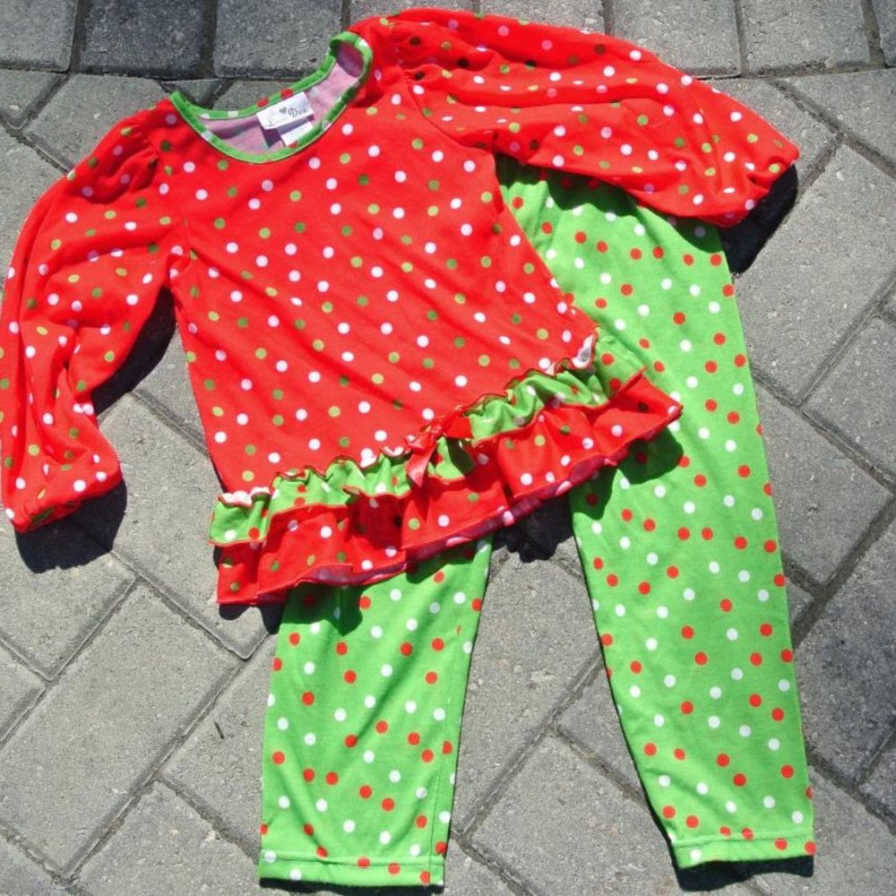Laura Dare Girls Boutique Christmas Holiday Pajamas 2pc Set Ruffles Red Green 4